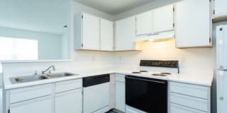 Granville Oaks Gallery 8