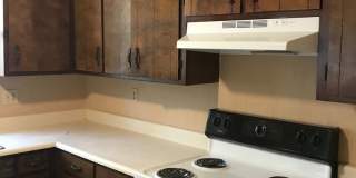 Beautiful 3BD/2B Home with Spacious Outdoor Living Gallery 9