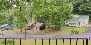 nice renovated 4 Bed 3 Bath Gallery 40