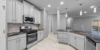 707 Lorimor Ct Gallery 1