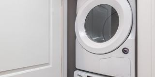 3833 N Broadway Gallery 326