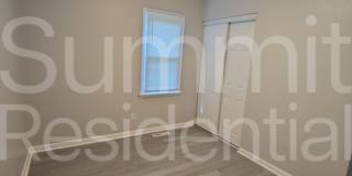 5700 East 40th Street Gallery 11