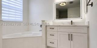 14303 SW 159th Pl Gallery 12