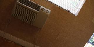 Efficiency Apartment Close to AU Campus Gallery 18