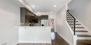 2211 MOORE Street Gallery 7