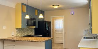 North Campus Gem! Gallery 7