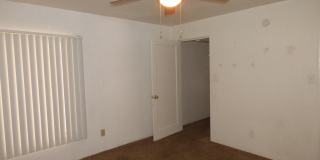 1029 E Irwin Place Gallery 28