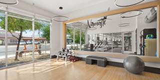 Axis Camelback Gallery 22