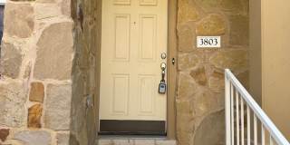 Great 2 Bed 2 Bath Condo! Gallery 1