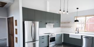 1806 Peggy Street 1806 Peggy Street Gallery 1