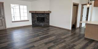 Brand New Beautiful 4 bedroom Home in Rathdrum! Gallery 16