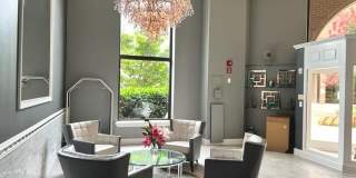 2111 WISCONSIN AVE NW #420 Gallery 18