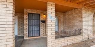 Maintained Mesa rental offering comfort, convenience, and easy access to everything the East Valley has to offer! Gallery 4