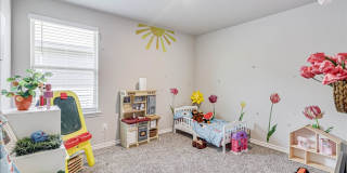 7630 Shadow Rider - 3/bedroom 2/bathroom - $1995/month Gallery 39