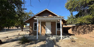 Two Bedroom 1 Bathroom Home in Hemet Gallery 1