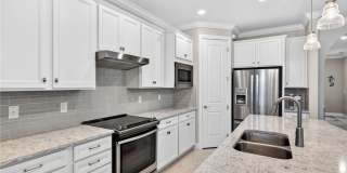 11932 Bourke Place Gallery 7