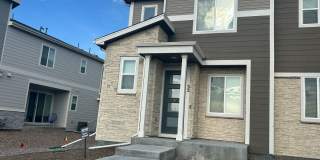 Modern Luxury Living and Gourmet Kitchen! $300 off 1st month rent Gallery 1