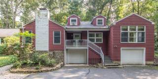 211 New Canaan Road Gallery 1