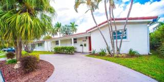 909 N 13th Ct Gallery 1