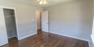Well-kept home + 3 bedroom + 1 bathroom Gallery 6
