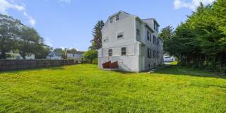 383 Davis Street Gallery 23