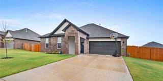 2105 Oliver Street Gallery 1