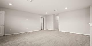 18929 BIRCHWOOD GROVES Drive Gallery 15