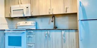 1560 NW 1st Ct Gallery 1