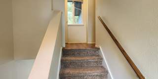 3bed 2.5 bath Silverdale Rejuvinated Townhouse Gallery 40