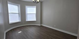 4749 S Prairie Avenue Gallery 2