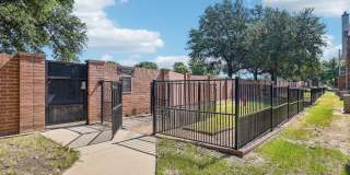 Bluffs at Vista Ridge Apartments Gallery 27