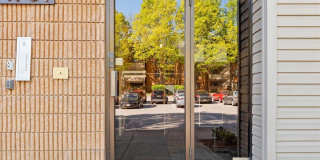 1701 MOUNT WASHINGTON Court Gallery 2