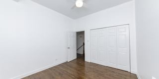 1426 n Greenview Gallery 3