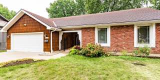 Beautiful 3 Bed Overland Park Ranch Home NEWLY REMODELED Gallery 1