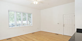 Highly Walkable Downtown Condo Near West Main St Gallery 6