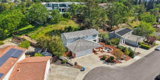 Luxury Renovated Livorna Estates Home | SRVUSD Schools | Mt. Diablo Views- 4 bd/3.5 Ba Single-Family House in Walnut Creek available for Lease! Luxury Renovated Livorna Estates Home | SRVUSD Schools | Mt. Diablo Views- 4 bd/3.5 Ba Single-Family House in Walnut Creek available for Lease! Gallery 6
