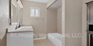4113 La Colorada Court Southeast Gallery 24