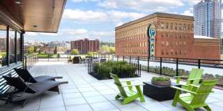 Nine and Pine Apartments Gallery 15
