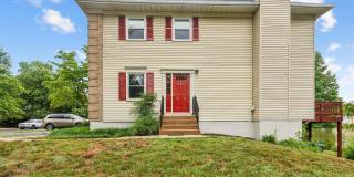 5335 LAKE COVE Court Gallery 1