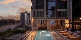 Emmi Midtown Gallery 37