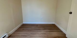 Newly Renovated 3-Bedroom Townhome in Fairhill! Available NOW! Gallery 18