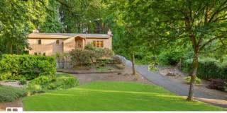 Beautiful 3 bedroom home in Lake Oswego! Gallery 1