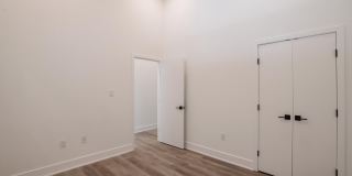 1420 POINT BREEZE Avenue Gallery 12