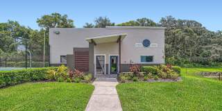 Lakeside Central Apartments Gallery 27