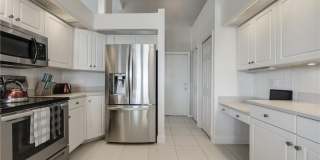 5323 SW 28th Place Gallery 10
