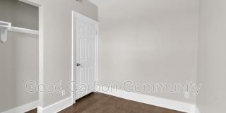 1073 Grant St Gallery 14