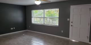3 bed, 2 bath 1 car garage Gallery 4