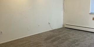1455 N High St St Charles Apartments Gallery 27