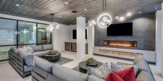 Aura Avant Gallery 8