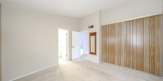 102 W Concorda Drive Gallery 16